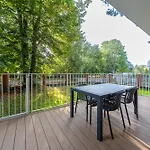 Apartamentyprzymorzu 010 Z Basenem Tarasem I Ogrodkiem