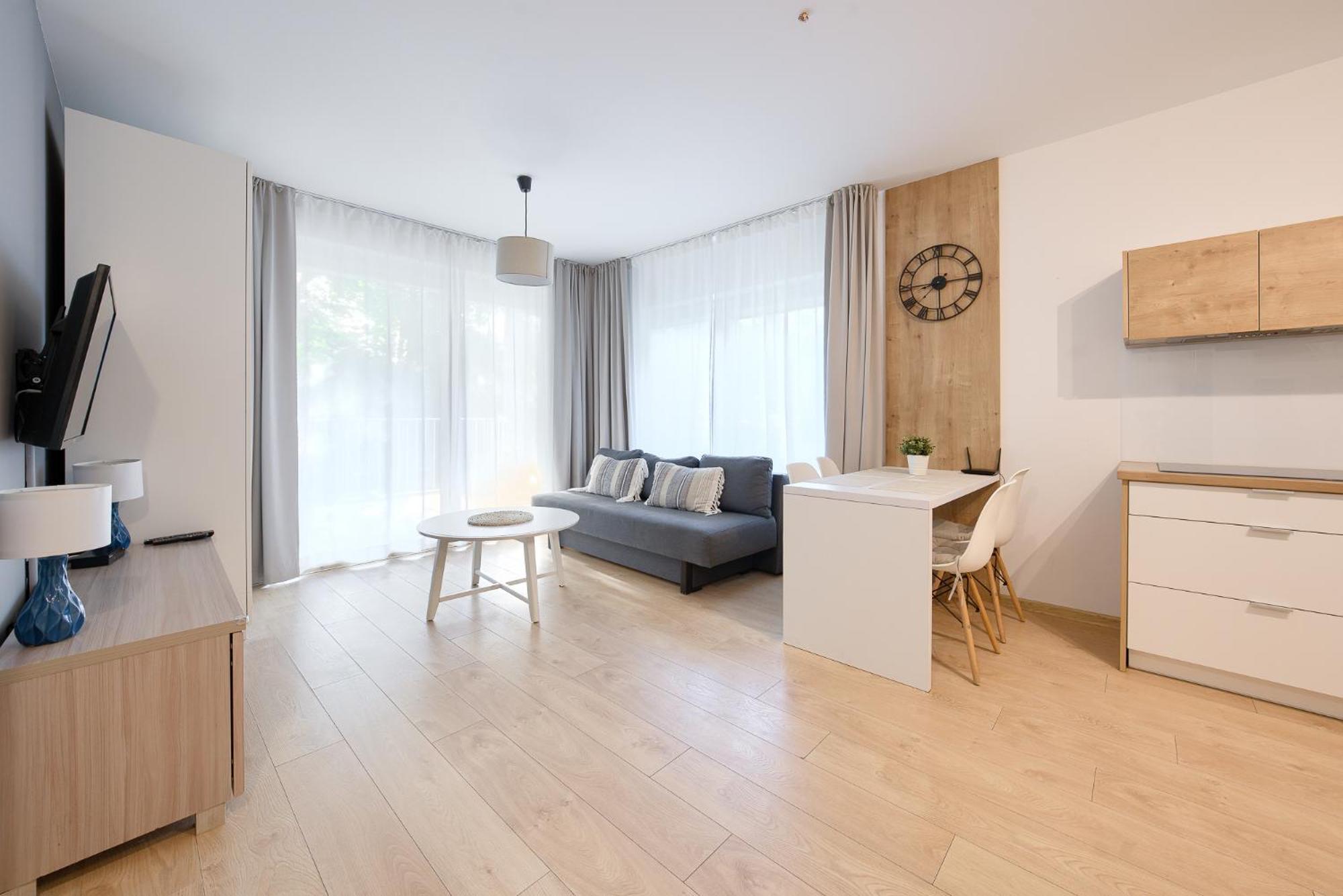Apartamentyprzymorzu 010 Z Basenem Tarasem I Ogrodkiem Apartment *